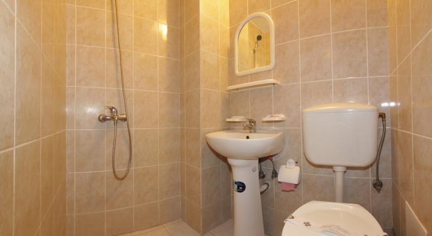 Hotel Seneca Baia Mare Ngoại thất bức ảnh