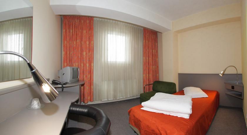 Hotel Seneca Baia Mare Ngoại thất bức ảnh