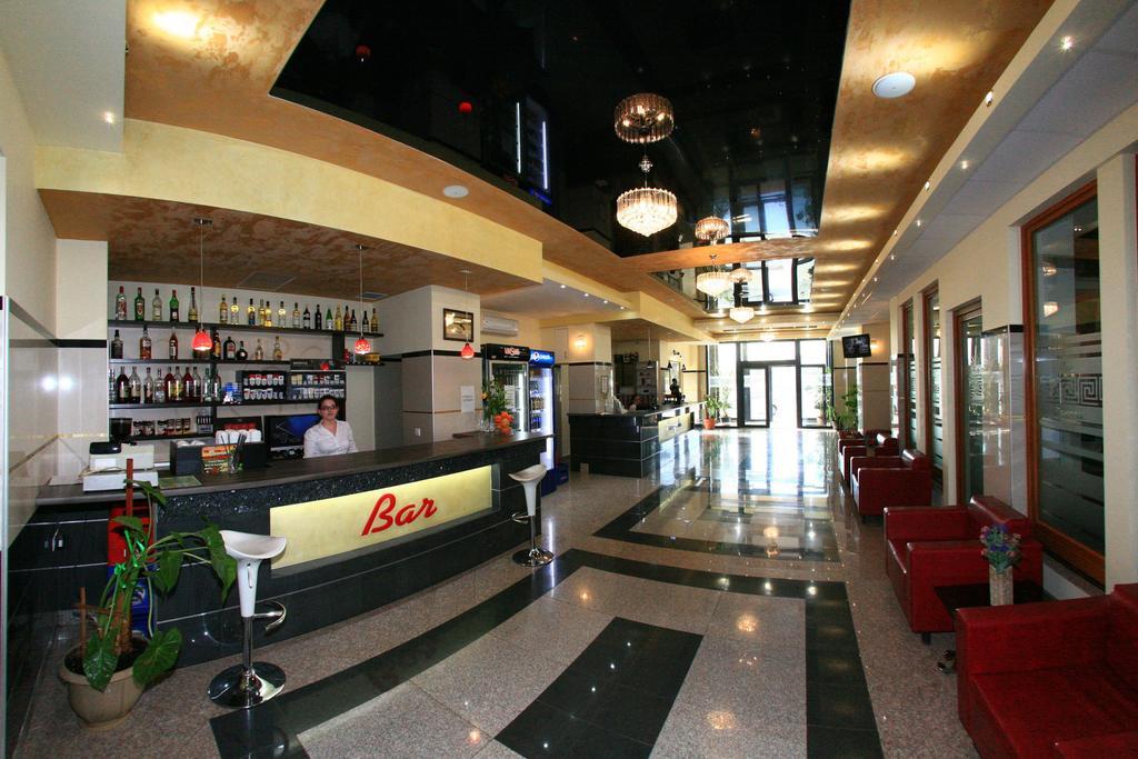 Hotel Seneca Baia Mare Ngoại thất bức ảnh