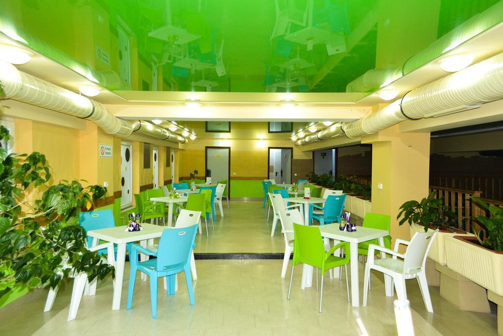 Hotel Seneca Baia Mare Ngoại thất bức ảnh